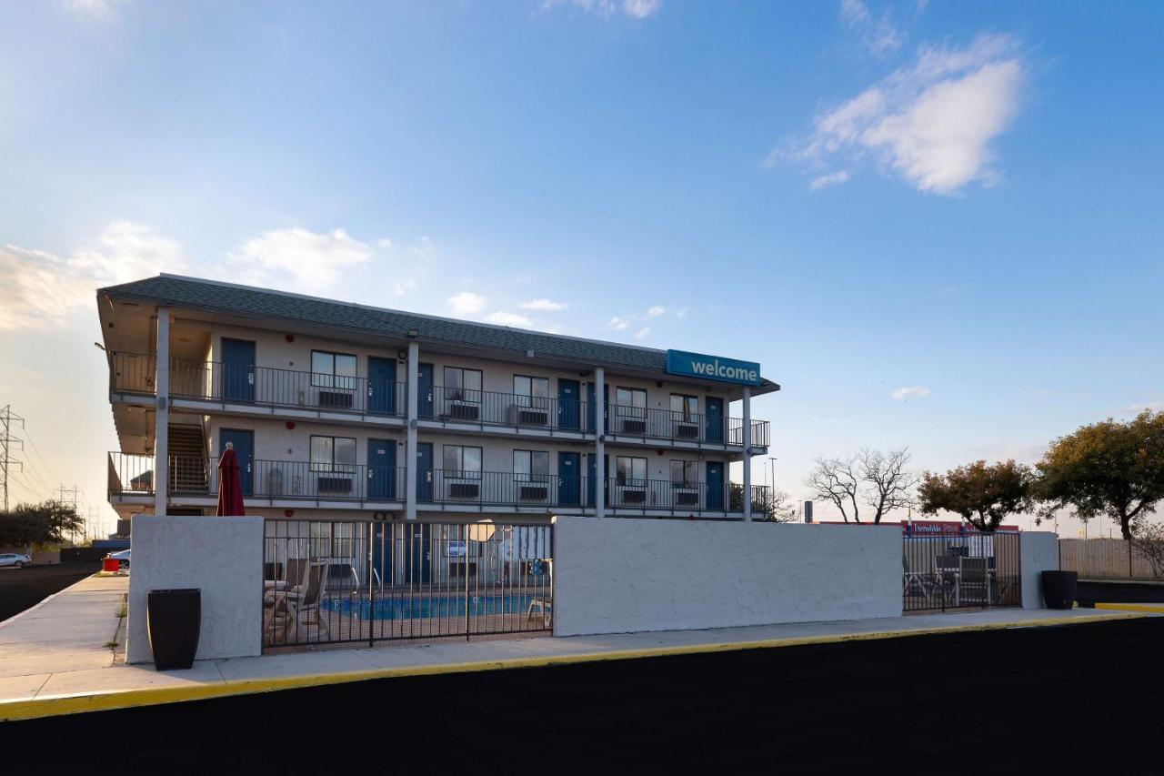 Motel 6-San Antonio, Tx - West Seaworld المظهر الخارجي الصورة